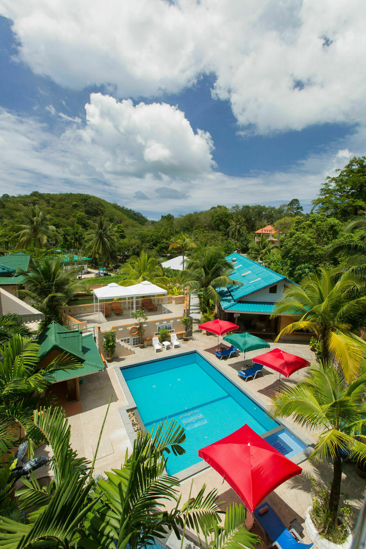 Patong Rai Rom Yen Resort Sha Exterior photo